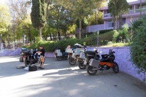 zwangsweise Hotelübernachtung in Khorramabad